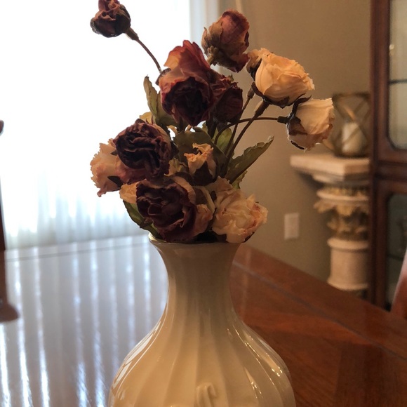 Vintage Lenox Vase 24k Trim  Made in USA 🇺🇸 - Picture 3 of 5